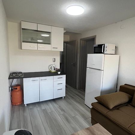 Apartments Linic Nin Exterior photo